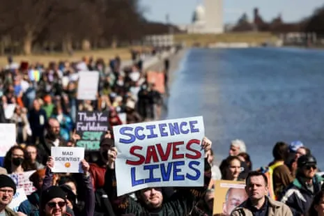 The President’s War on Science Leaves US Public Health Experts Stunned: ‘They’re Ignoring Science’
