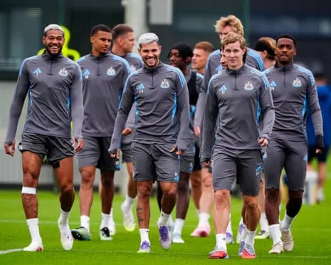 Eddie Howe Encourages Magpies to Prove They're Contenders Against Barcelona