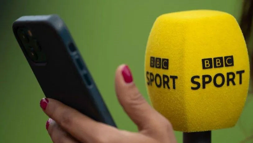 Chris Sutton's Forecasts vs The Coral plus Artificial Intelligence