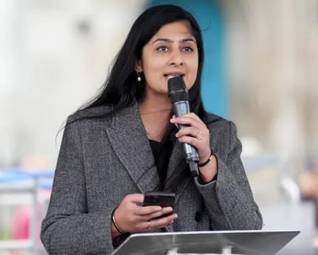 The Coventry South MP Seeks Advice From Libel Legal Experts In the Wake of Dispute Involving Jeremy Corbyn Regarding Party Membership System
